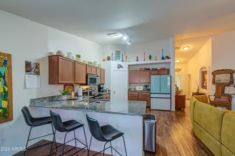 Kitchen - 1575 S Apache Dr, Apache Junction, AZ 85120 photo 6 of 7