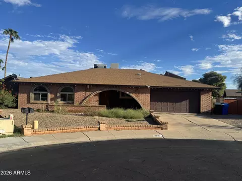 4621 W Dahlia Dr, Glendale, AZ 85304