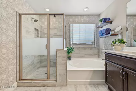 Bath - 8313 E Impala Ave, Mesa, AZ 85209 photo 4 of 5
