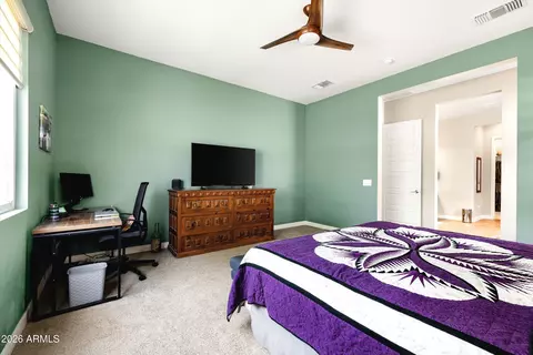 Bedroom - 930 E Paseo Way, Phoenix, AZ 85042 photo 2 of 3