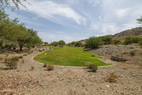 Exterior - 930 E Paseo Way, Phoenix, AZ 85042 photo 6 of 6