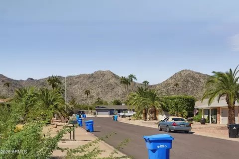Exterior - 4261 E Yawepe St, Phoenix, AZ 85044 photo 1 of 8
