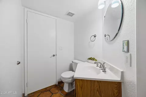 Bath - 4237 E Sandia St, Phoenix, AZ 85044 photo 1 of 4