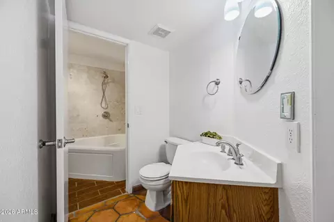 Bath - 4237 E Sandia St, Phoenix, AZ 85044 photo 2 of 4