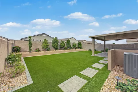Exterior - 2886 W Sable Ave, Apache Junction, AZ 85120 photo 11 of 13