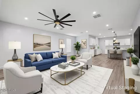 Living - 2886 W Sable Ave, Apache Junction, AZ 85120 photo 2 of 3