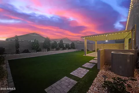 Exterior - 2886 W Sable Ave, Apache Junction, AZ 85120 photo 6 of 13