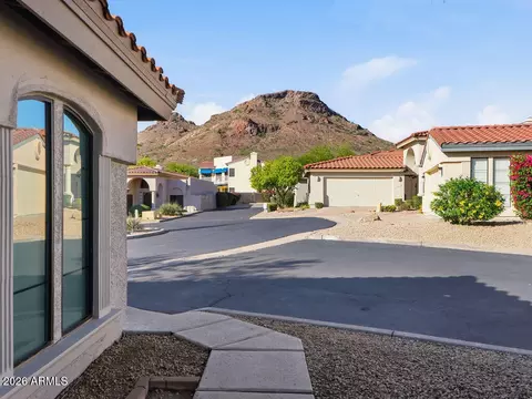 Exterior - 1531 E Winged Foot Rd, Phoenix, AZ 85022 photo 5 of 12