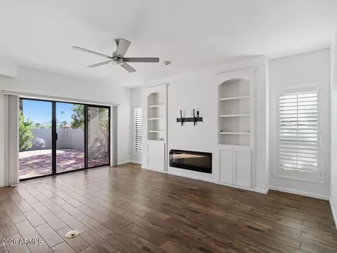 Living - 1531 E Winged Foot Rd, Phoenix, AZ 85022 photo 7 of 16