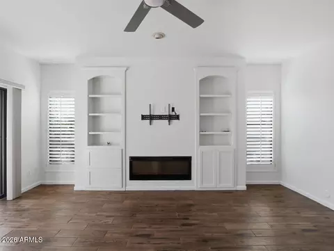 Living - 1531 E Winged Foot Rd, Phoenix, AZ 85022 photo 10 of 16