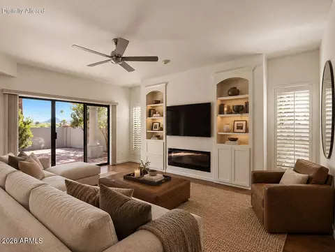 Living - 1531 E Winged Foot Rd, Phoenix, AZ 85022 photo 8 of 16