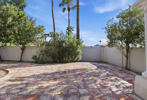 Exterior - 1531 E Winged Foot Rd, Phoenix, AZ 85022 photo 8 of 12