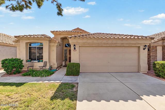 14527 W Zuni Trl, Surprise, AZ 85374