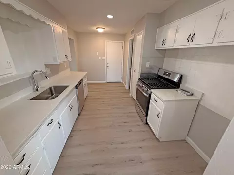 Kitchen - 100 E 7th Dr, Mesa, AZ 85210 photo 2 of 2