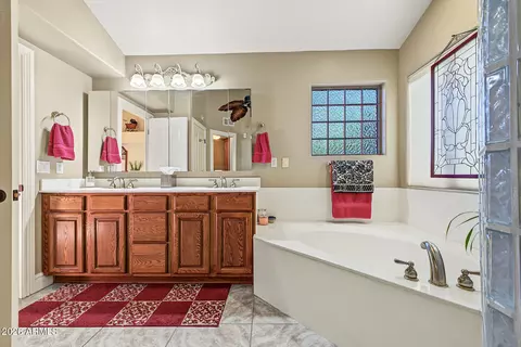 Bath - 6569 E Javalina Ct, Apache Junction, AZ 85119 photo 3 of 4