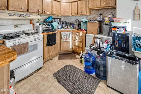30420 N Haystack Dr, Meadview, AZ 86444 photo 5