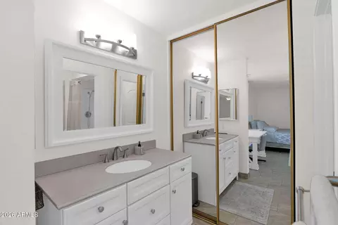 Bath - 2702 E Corrine Dr, Phoenix, AZ 85032 photo 1 of 5