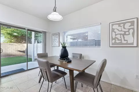 Dining - 3008 E Kings Ave, Phoenix, AZ 85032 photo 1 of 1