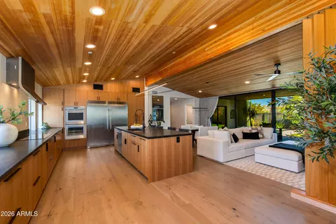 Kitchen - 2022 E Gardenia Ave, Phoenix, AZ 85020 photo 2 of 2