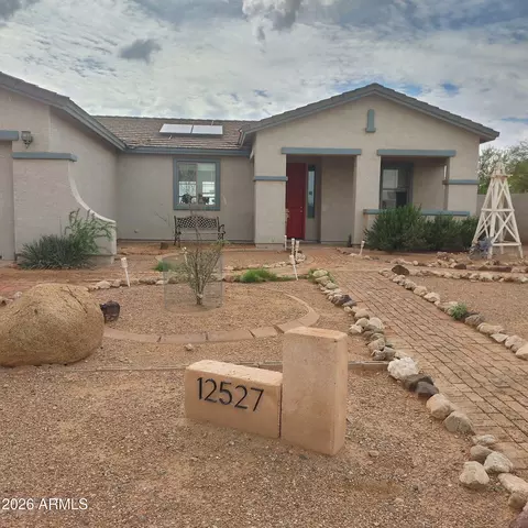 12527 W Diaz Dr, Arizona City, AZ 85123