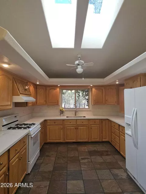 Kitchen - 3638 N Whispering Pine Rd, Pine, AZ 85544 photo 2 of 5