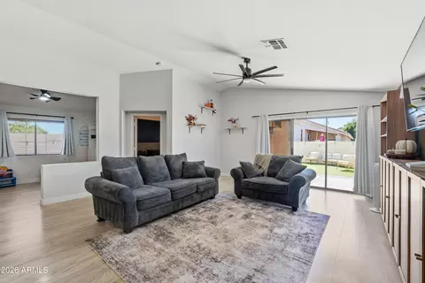 Living - 8711 E Nido Ave, Mesa, AZ 85209 photo 3 of 4