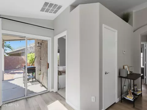 Entry Way - 2135 E Danbury Rd, Phoenix, AZ 85022 photo 1 of 2