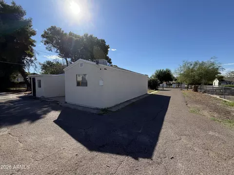 Other - 2230 W Morten Ave, Phoenix, AZ 85021 photo 3 of 10