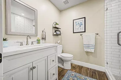 Bath - 4130 E Grove Cir, Mesa, AZ 85206 photo 3 of 3