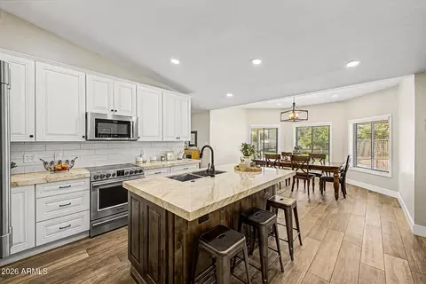 Kitchen - 4130 E Grove Cir, Mesa, AZ 85206 photo 2 of 4