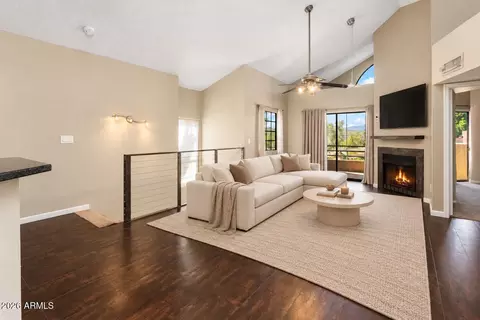 10301 N 70th St #210, Paradise Valley, AZ 85253