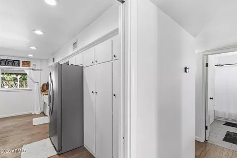 Entry Way - 5228 N 15th St, Phoenix, AZ 85014 photo 3 of 7