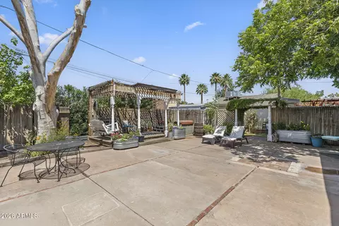Exterior - 5228 N 15th St, Phoenix, AZ 85014 photo 9 of 28
