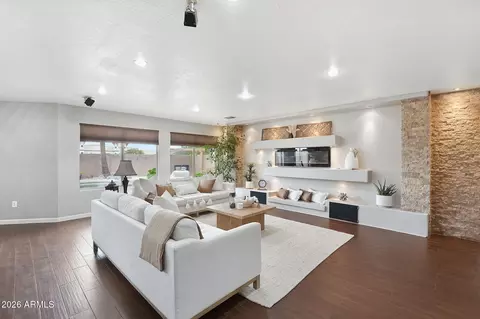 Living - 426 W Gary Ave, Gilbert, AZ 85233 photo 3 of 3