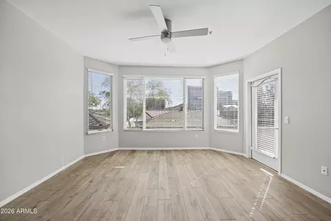 420 W 1st St #211, Tempe, AZ 85281