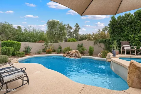 Exterior - 2107 W Kuralt Dr, Anthem, AZ 85086 photo 3 of 9