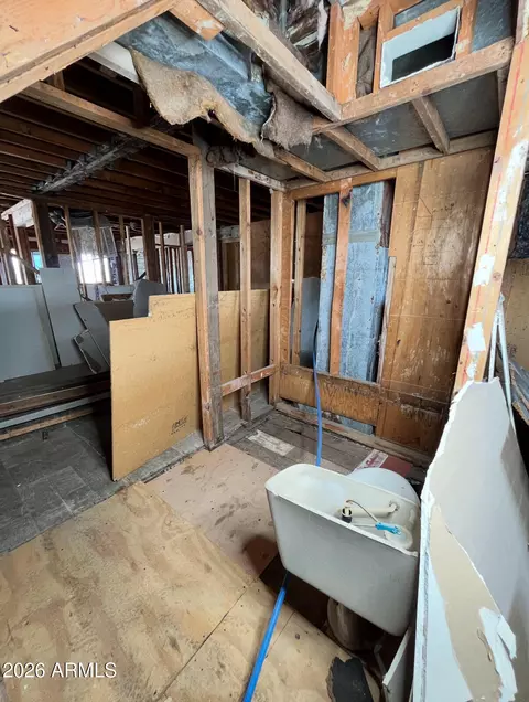 Bath - 6015 N 32nd Dr, Phoenix, AZ 85017 photo 4 of 4