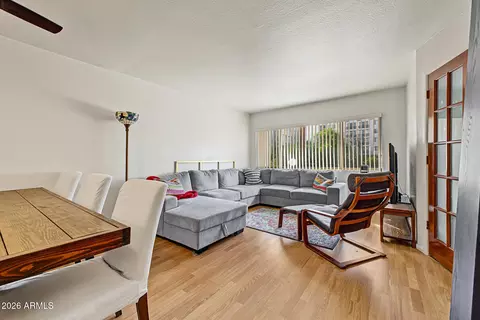 Living - 4330 N 5th Ave #102, Phoenix, AZ 85013 photo 3 of 3