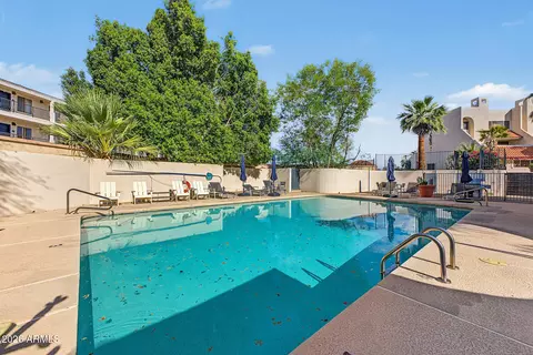 Exterior - 4330 N 5th Ave #102, Phoenix, AZ 85013 photo 11 of 15