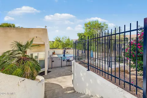 Exterior - 4330 N 5th Ave #102, Phoenix, AZ 85013 photo 14 of 15