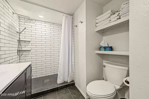 Bath - 4330 N 5th Ave #102, Phoenix, AZ 85013 photo 2 of 2