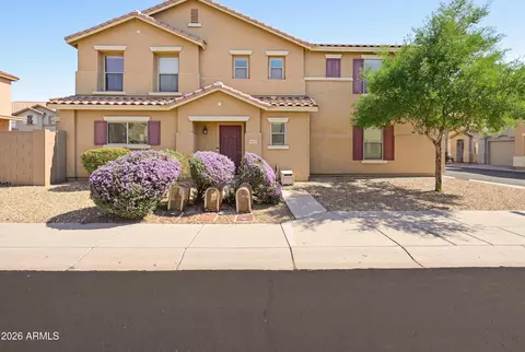 9541 N 82nd Gln, Peoria, AZ 85345