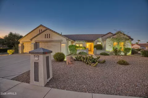 16404 W Una Noche Ct, Surprise, AZ 85374