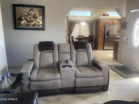 1306 W Chesapeake Dr, Apache Junction, AZ 85119 photo 5