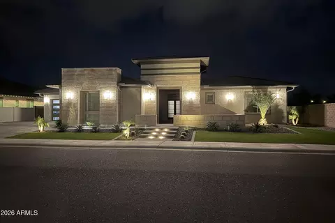 Exterior - 1255 E Mead Dr, Gilbert, AZ 85298 photo 3 of 15