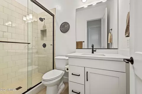 Bath - 1255 E Mead Dr, Gilbert, AZ 85298 photo 5 of 8