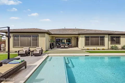 Exterior - 1255 E Mead Dr, Gilbert, AZ 85298 photo 10 of 15