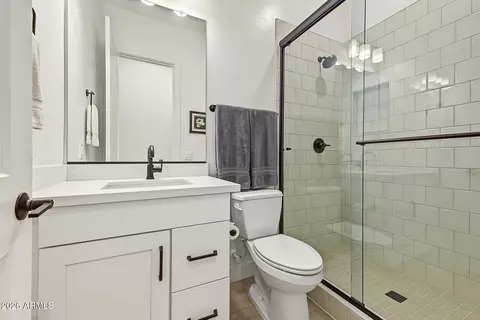 Bath - 1255 E Mead Dr, Gilbert, AZ 85298 photo 4 of 8
