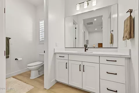 Bath - 1255 E Mead Dr, Gilbert, AZ 85298 photo 7 of 8
