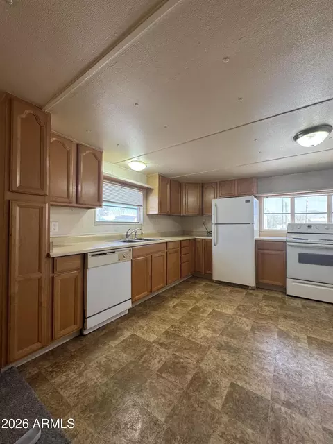 686 N Ocotillo Dr #3, Apache Junction, AZ 85120 photo 4